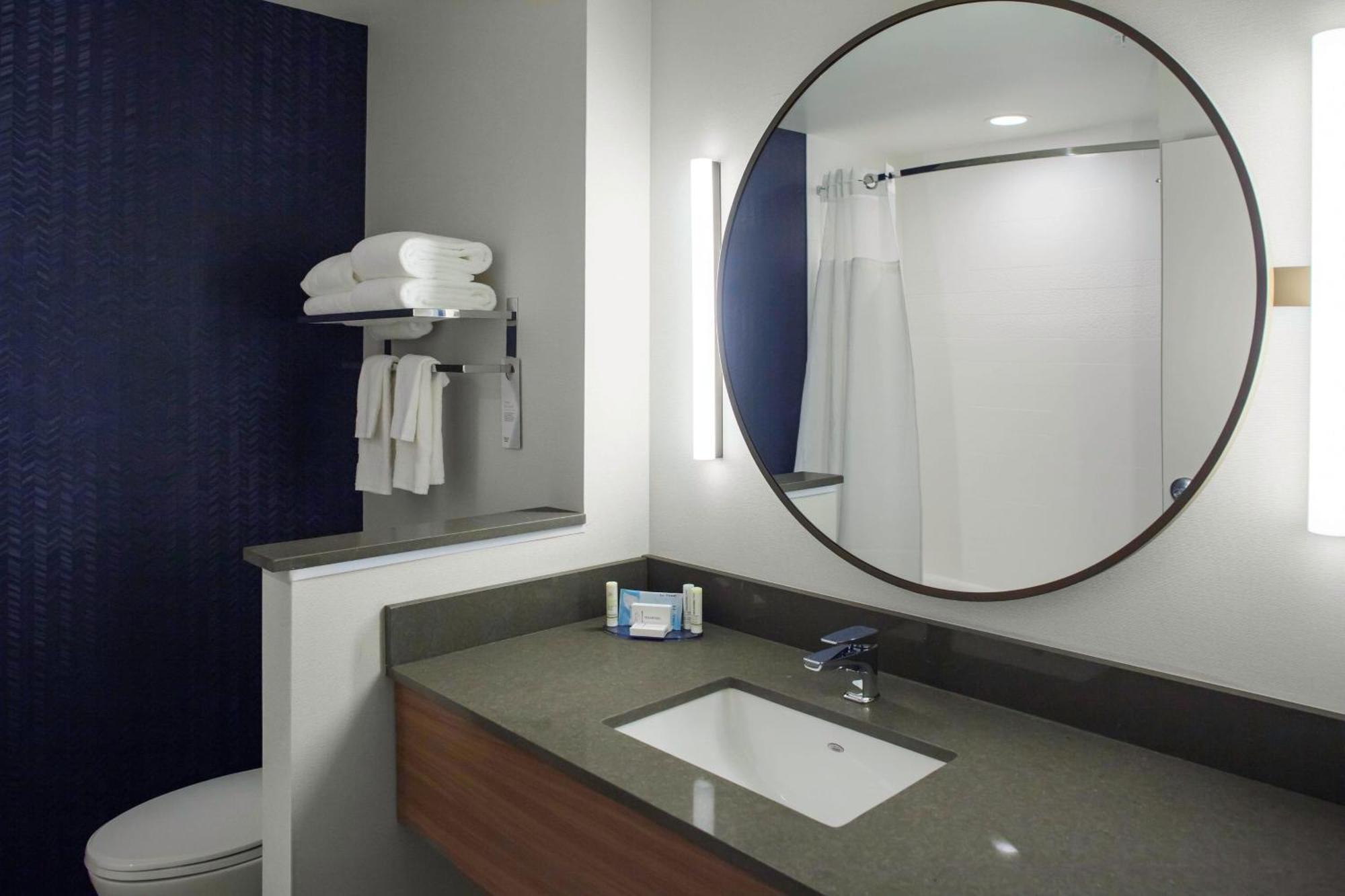 Fairfield Inn & Suites By Marriott Roanoke Salem Dış mekan fotoğraf